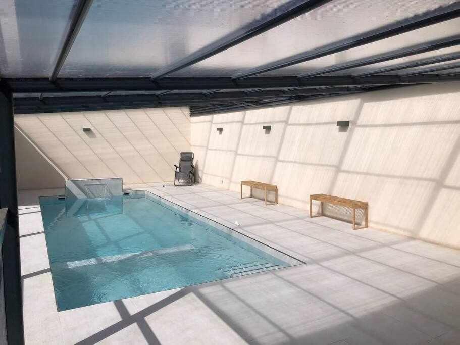 Alojamiento El Pez Casa Con Piscina Climatizada Villafranca de los Caballeros Bagian luar foto