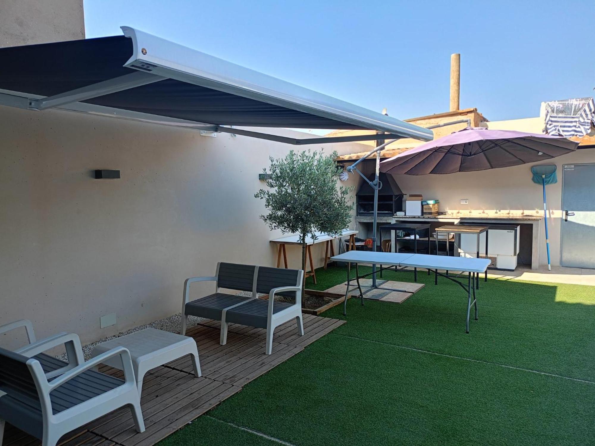 Alojamiento El Pez Casa Con Piscina Climatizada Villafranca de los Caballeros Bagian luar foto